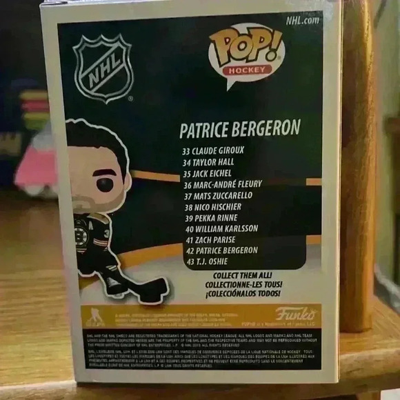 NHL, Boston Bruins, Patrice Bergeron Funko Pop #42 - Picture 3 of 5